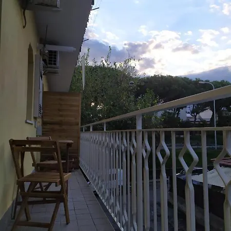 Paladino Oda ve Kahvaltı Giardini Naxos